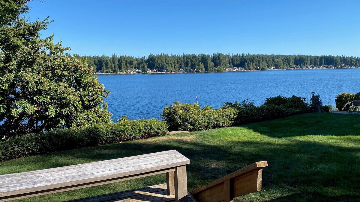 Grapeview House | Amazing Updated Lakefront Cabin with Hot Tub and Dock