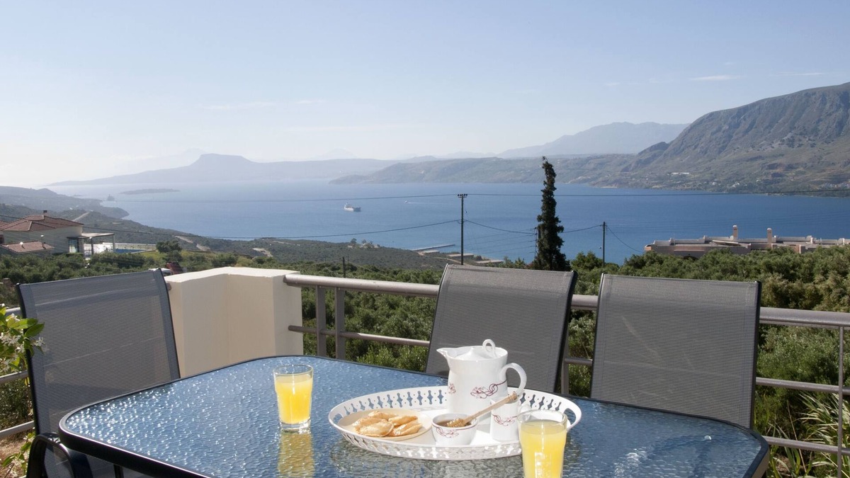 Pitharion Apartment | Amazing view to a Cretan landscape of sea, city and mountains