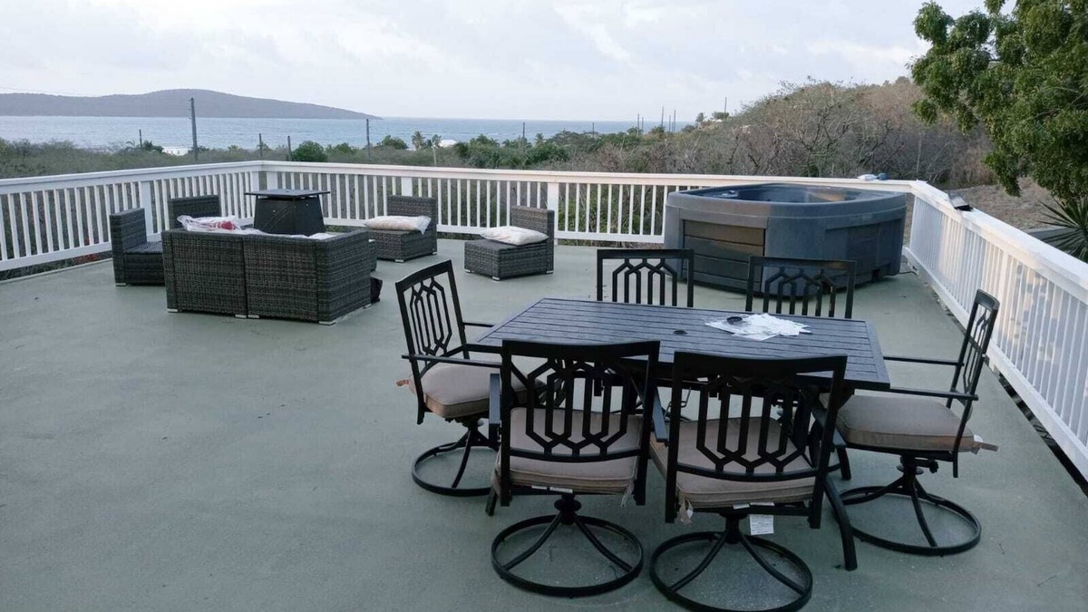 Cotton Valley Cottage | Amazing View with Hot Tub