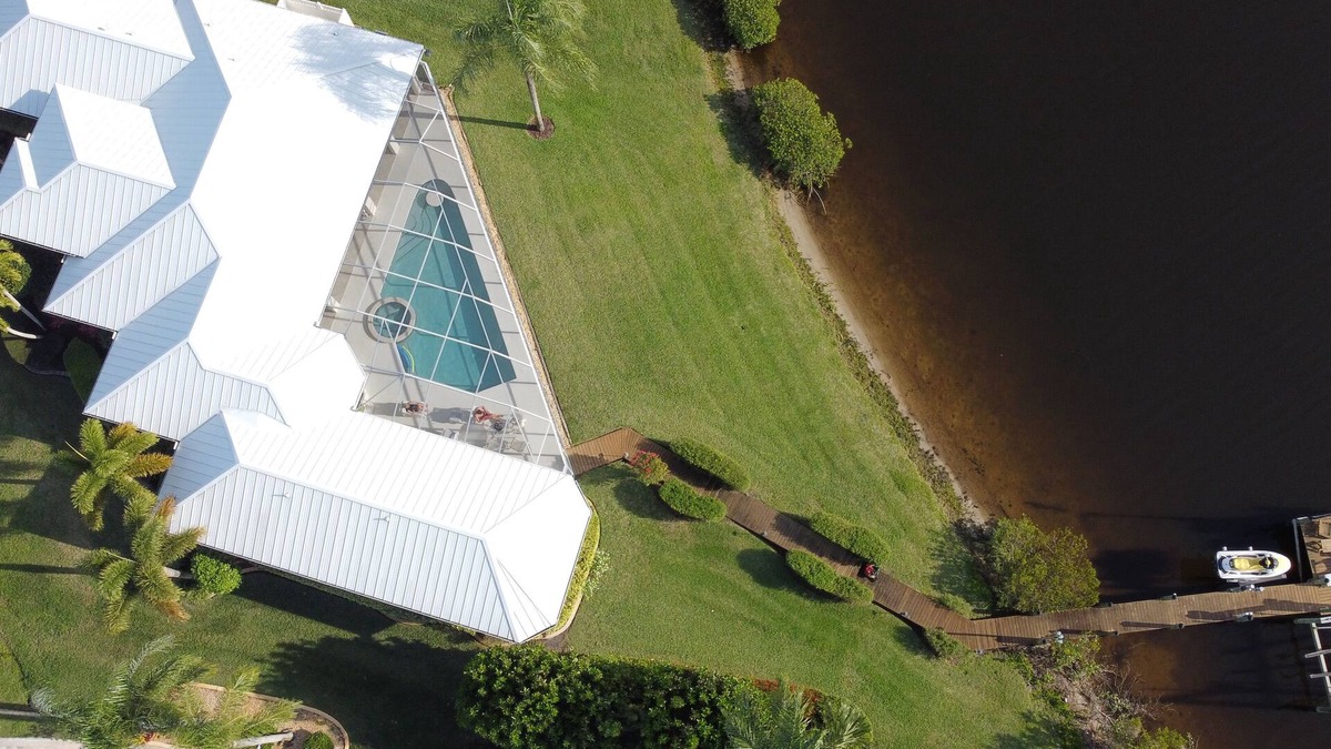 Port Saint Lucie House | Amazing villa with view and direct access to the water.nHeated pool and jacuzzi.
