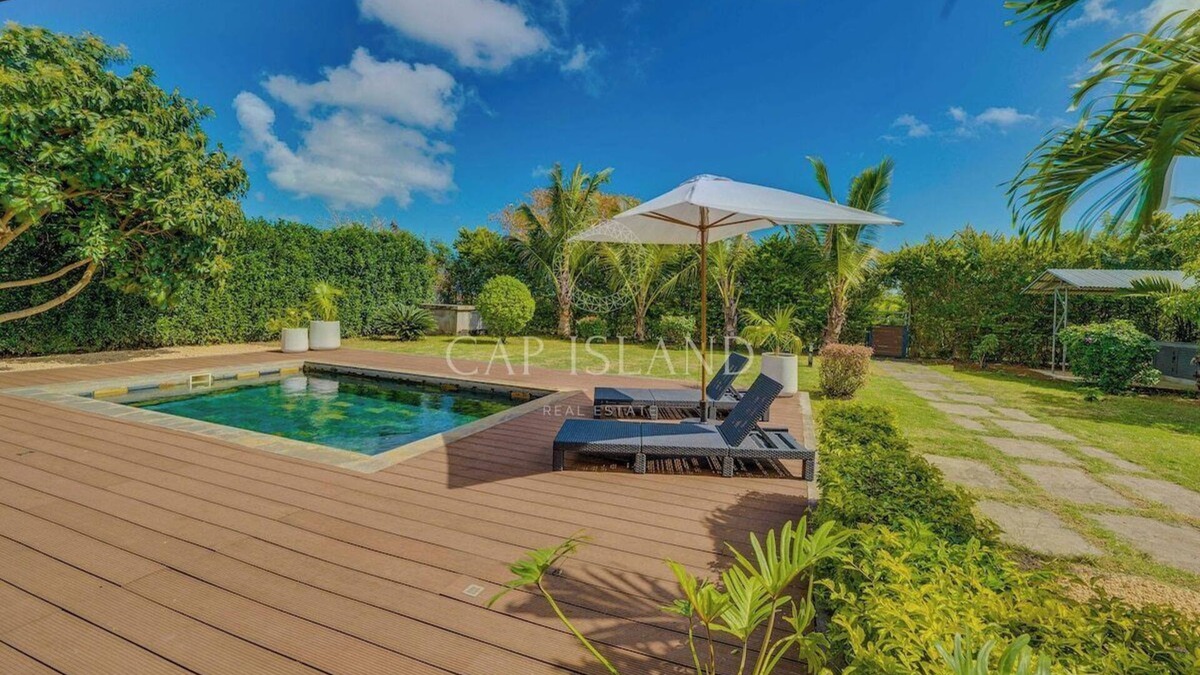 Grand-Baie Villa | Amazing villa with a studio close to the beach