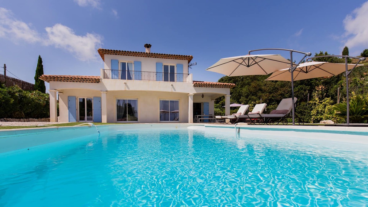 Saint Pierre de Feric Villa | Amazing villa with sea view, pool and character