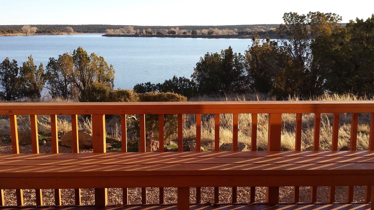 Show Low House | Amazing White Mountain Lake Townhome- 300 acre Private Lake outside Show Low, AZ