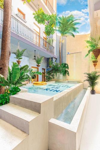 Casco Viejo Apartment | AmazINN Places Casco Viejo Pool and Rooftop XIV