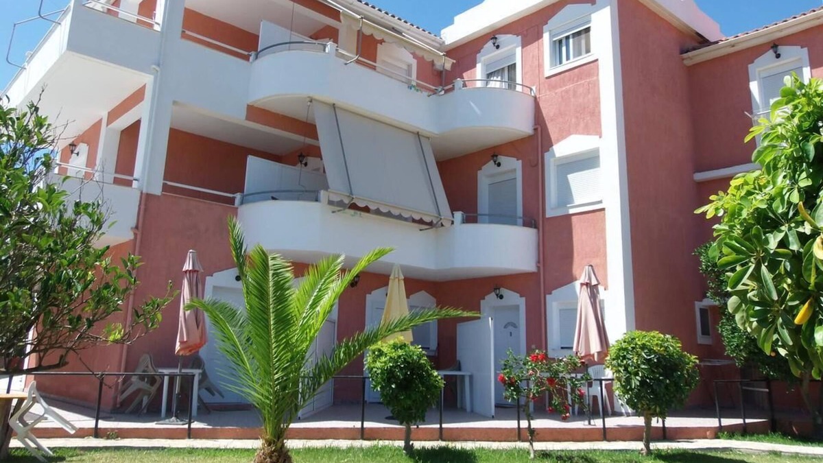 Spartia Hotel | Amazona Apartments and Studios