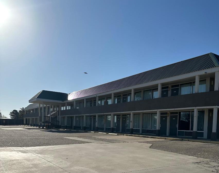 Perryton Hotel | Ambassador Inn