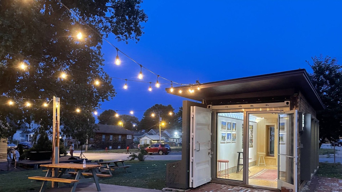 Riverview Apartment | Ambassador suite downtown KCK