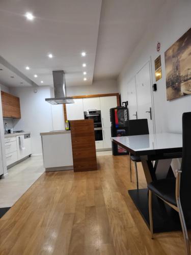 Warszawskie Apartment | AMBER APARTAMENt 127