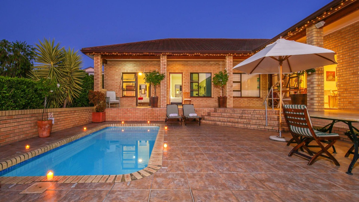 Hunter's Home House | Amber Guest Lodge