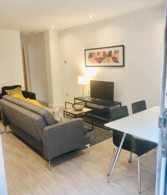 Woking Apartment | AmberBlue@Woking