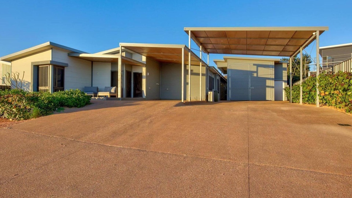 Exmouth House | Amberjack is an outdoor lovers delight.