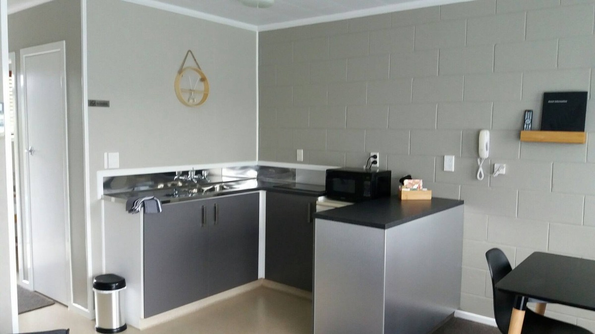 Stratford Hotel | Amble In Motel