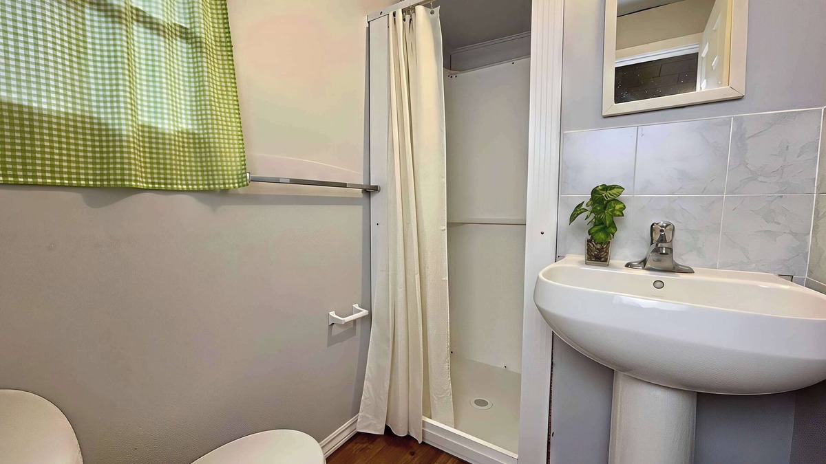 Bobcaygeon House | Ambleside - 2-Bedroom Cottage #8