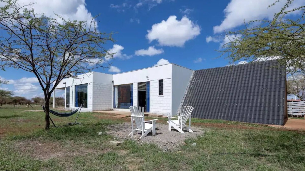Oloitoktok Other | Amboseli Glass house