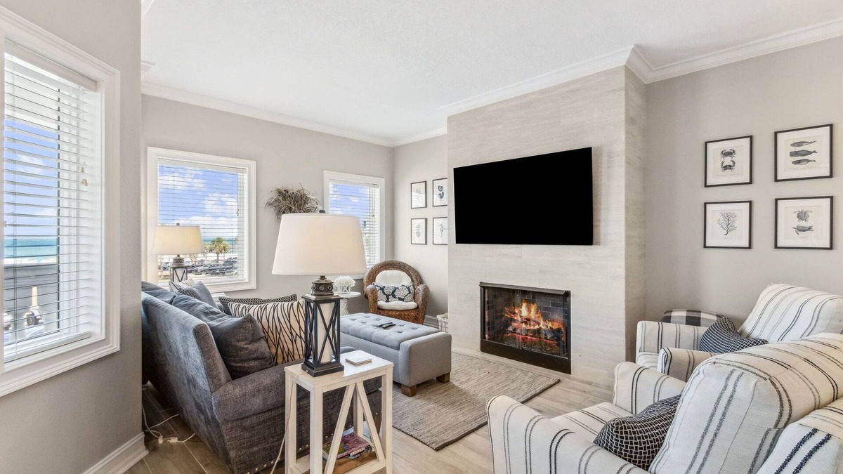 Fernandina Beach Condo | Amelia Island 3BR Beach Bungalow