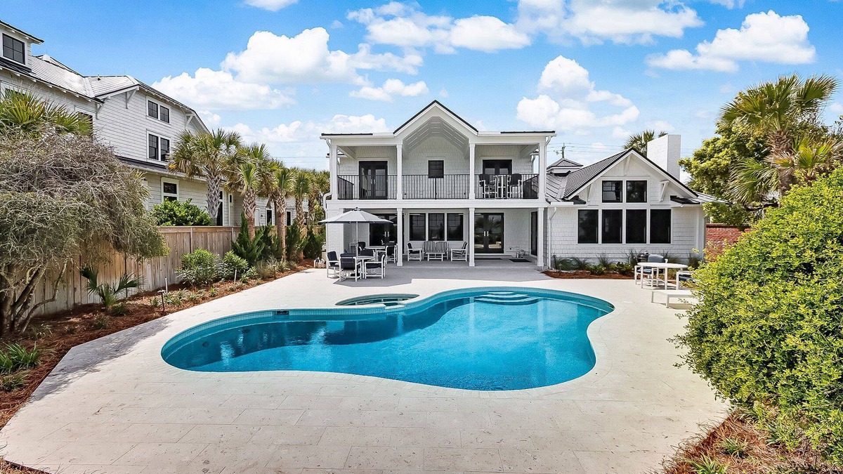 Fernandina Beach House | Amelia Island 4 Bedroom Home with Private Pool