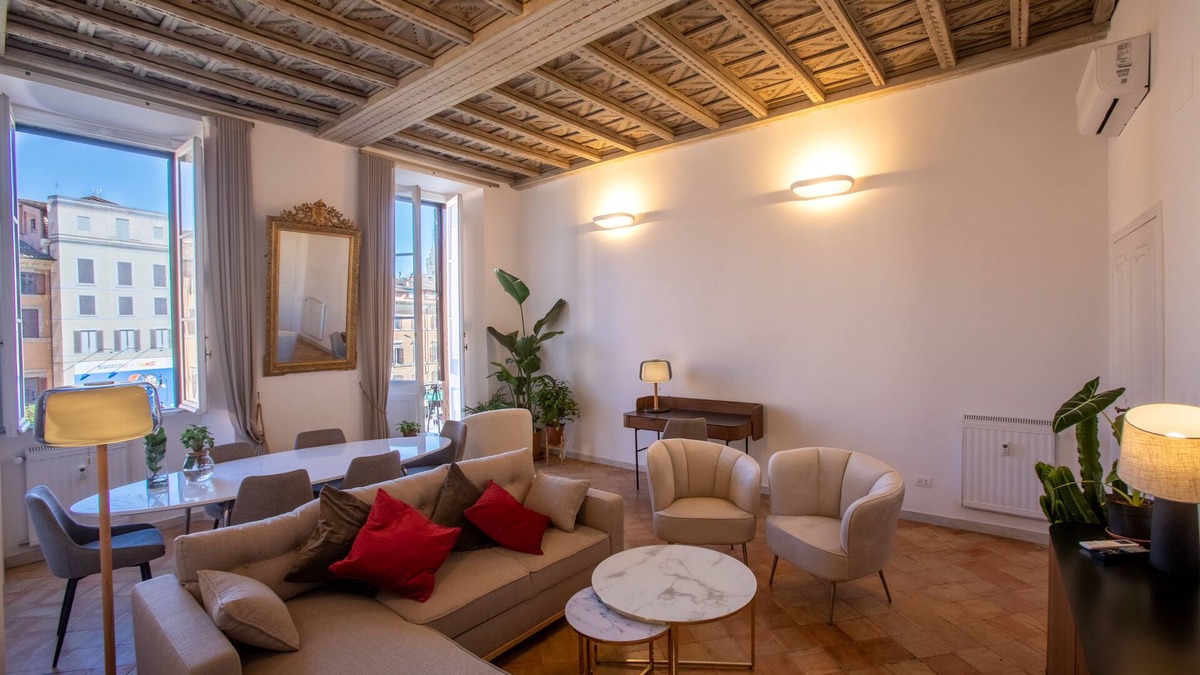 Rione V Ponte Apartment | AMELIE SUITE NAVONA
