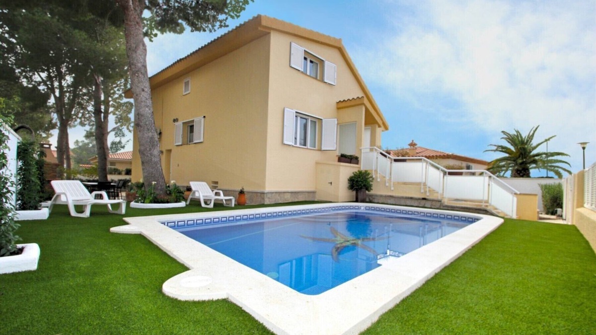 Miami Platja Villa | AMELIE Villa piscina privada, BBQ y Wifi gratis