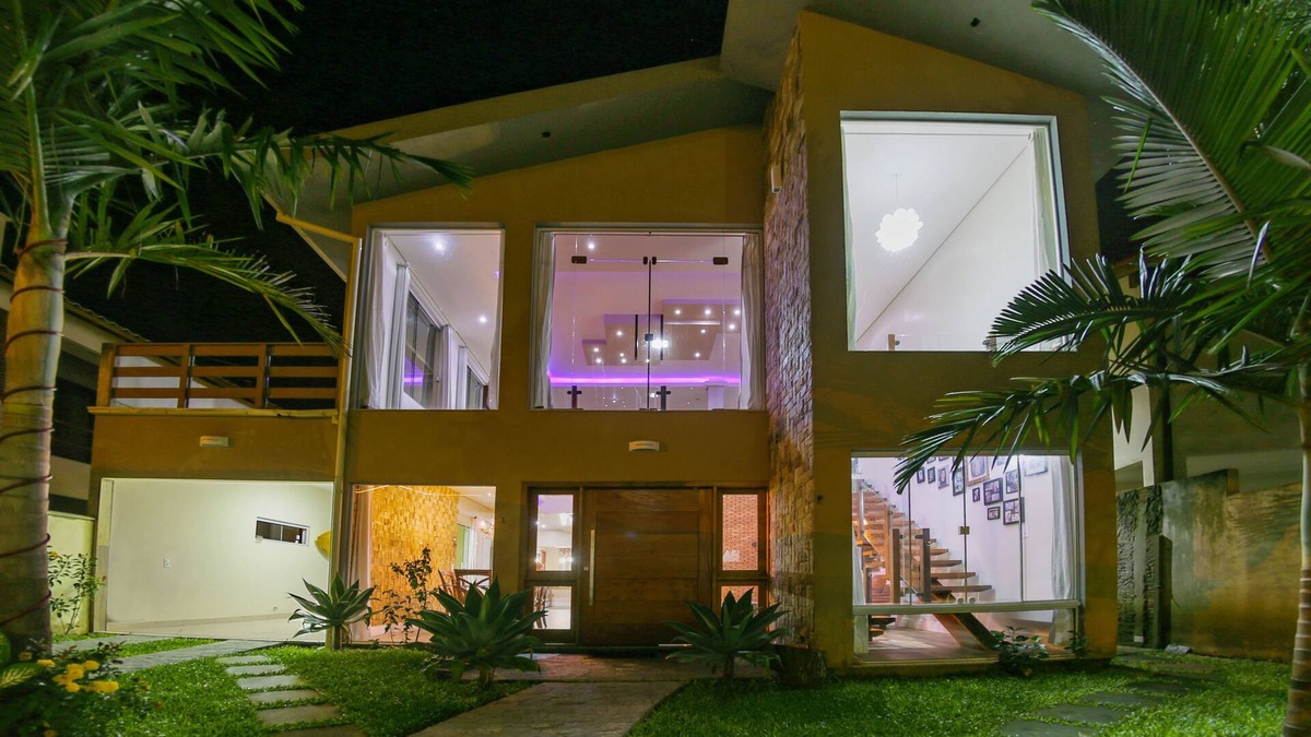 Barra de Ibiraquera House | American Style House