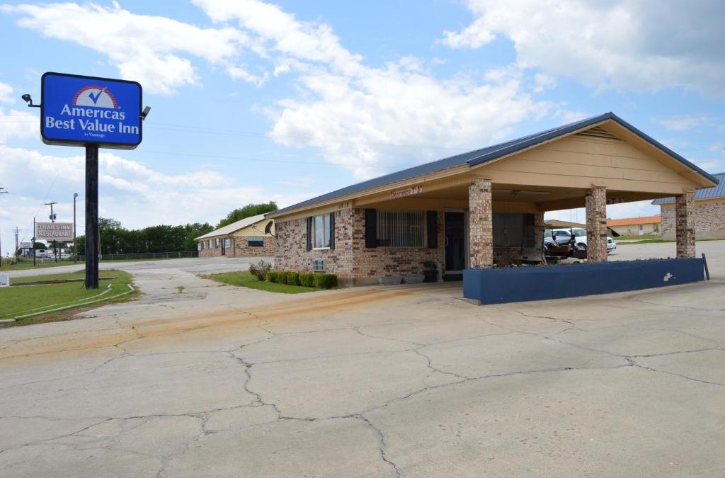 Gainesville Hotel | Americas Best Value Inn Gainesville TX