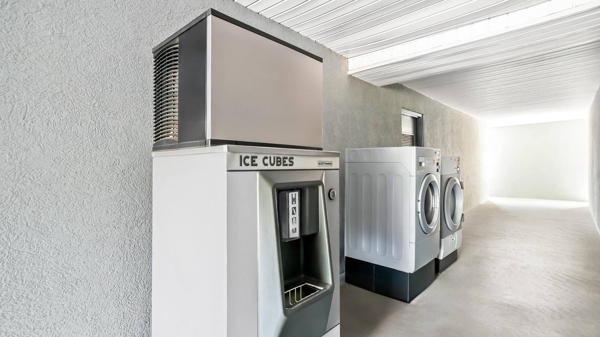 Silver Creek Hotel | Americas Best Value Inn Rome