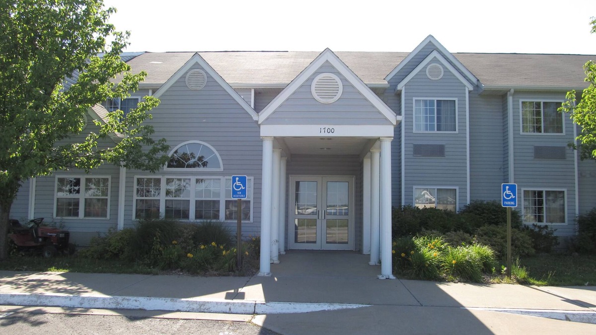 Maryville Hotel | Americas Best Value Inn & Suites Maryville