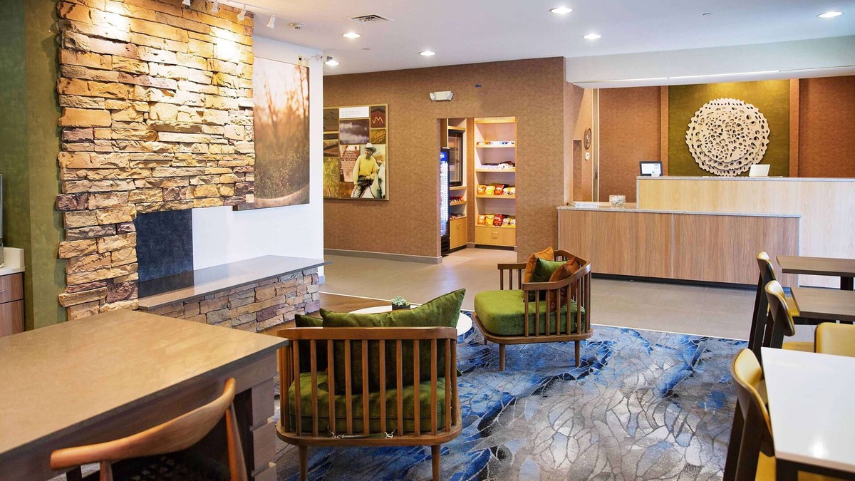 Hays Hotel | AmericInn by Wyndham Hays
