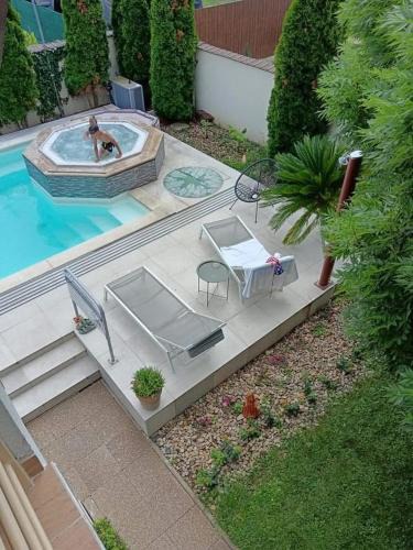 Gyula Bed & Breakfast | Amfora Panzió