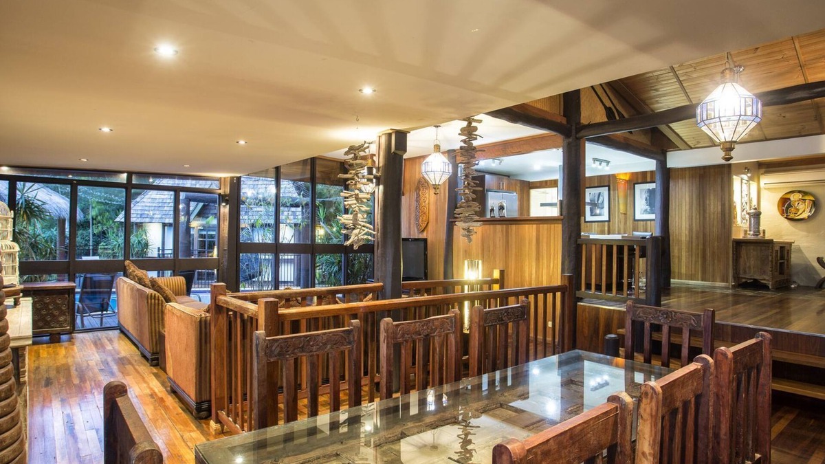 Cannonvale House | Amira Whitsunday's Airlie Beach