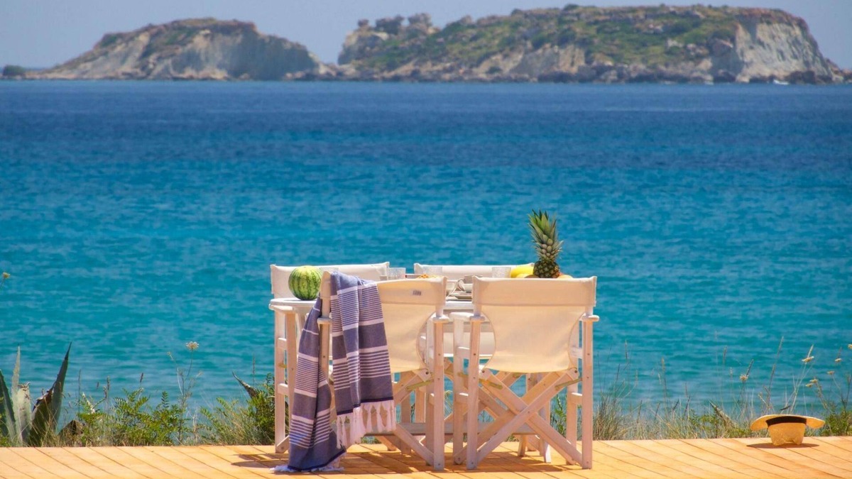 Kefalonia Other | Ammos Suite is a stunning two-bedroom detached house