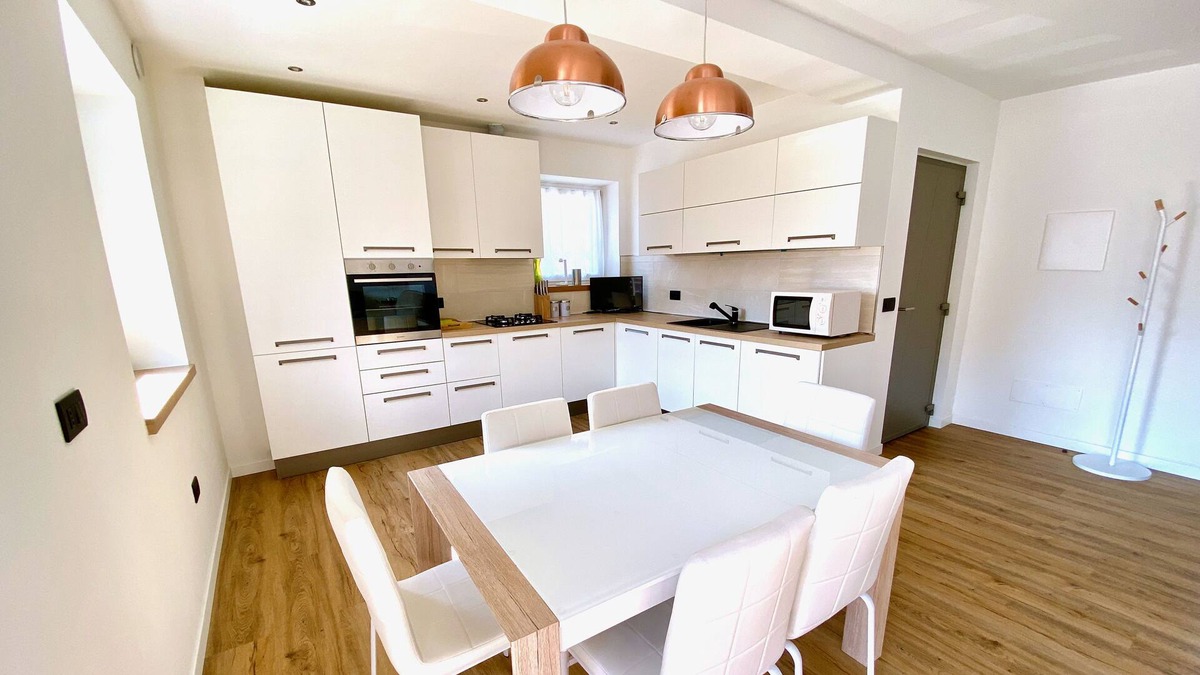 Predazzo Apartment | Ample modern and luminous apartment in Predazzo
