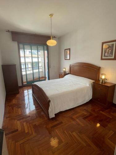 Arcade Apartment | Amplio apartamento a pie de playa y zona recreativa Rua Carburos 2