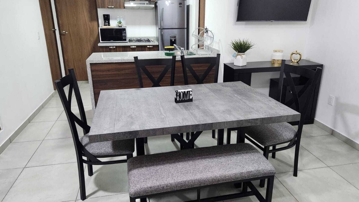 San Juan de Dios Apartment | Amplio depa con alberca, gym, terraza y seguridad.