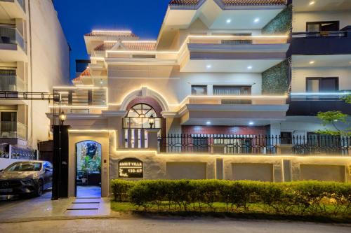 Sector 39 Hotel | Amrit Hotel - Hotel & Banquet,Sector 32