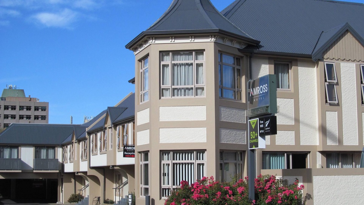 North Dunedin Hotel | Amross Motel