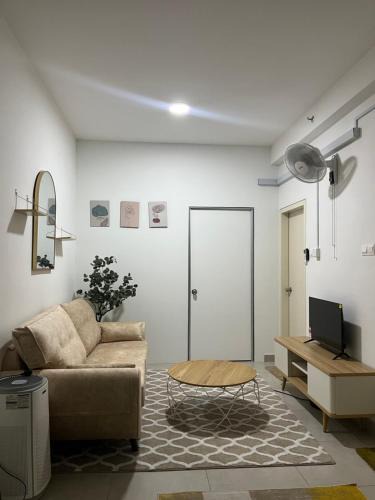 Kajang Apartment | Amru Homestay