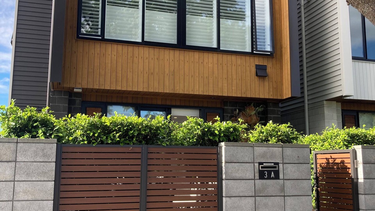 Hospital Hill Apartment | An Ahuriri gem, independent studio away from the busy front row!