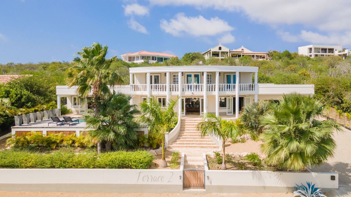 Sabadeco Villa | An amazing private villa with an magnificent view over the Caribbean Sea
