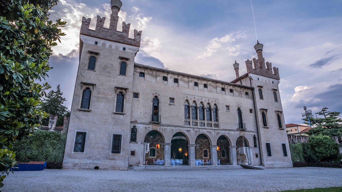 Thiene Other | An ancient and prestigious castle