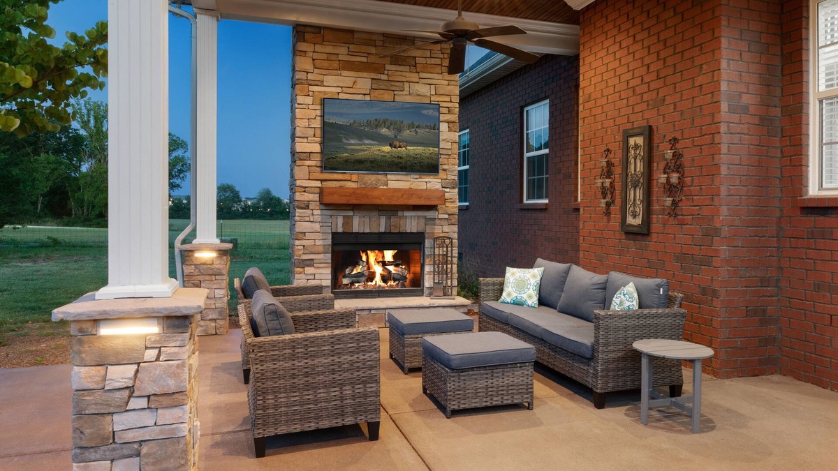 Murfreesboro Apartment | An elegant Spacious & Peaceful 2nd Floor newly renovated Apartment.