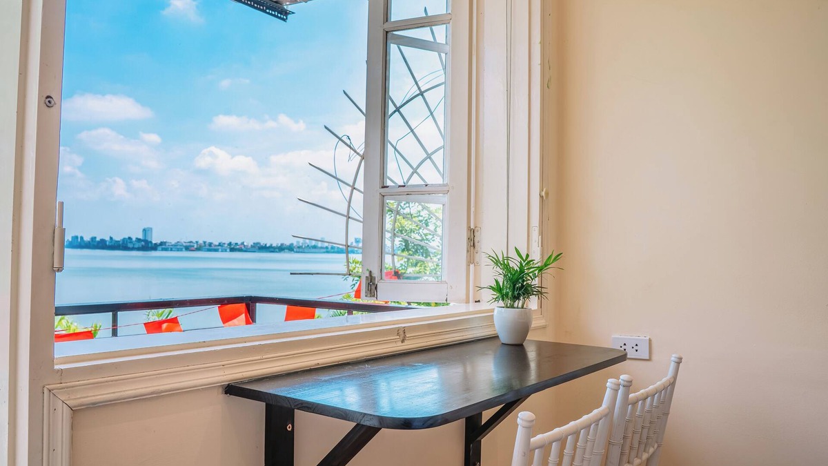 Thuy Khue Hotel | An Homestay Lakeview Apartment