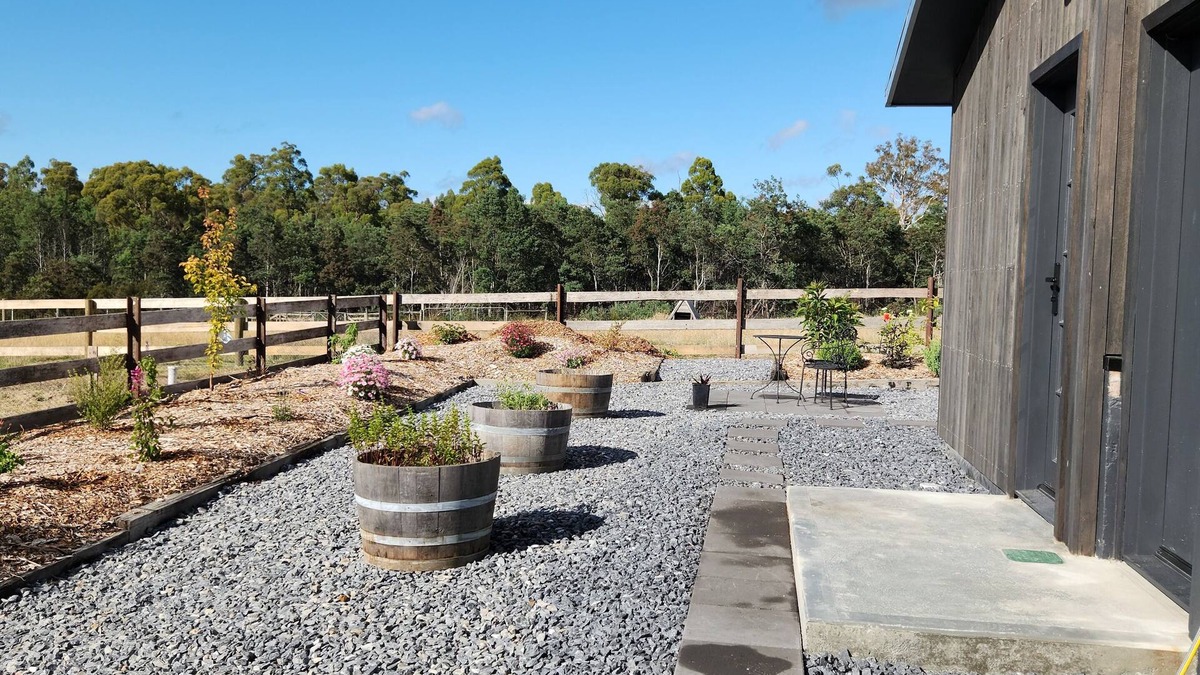 Exeter Cottage | An Old Dairy transformed into a Couples Boutique Farm Stay