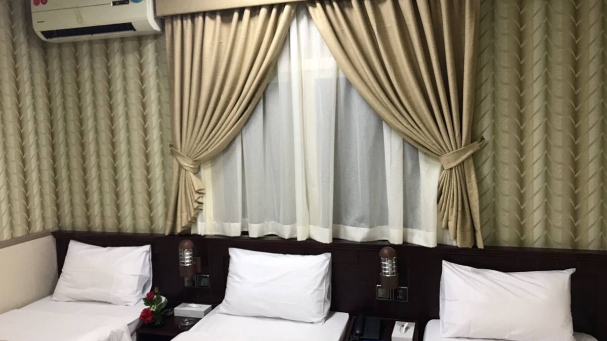 Al Sabkha Hotel | Ana Palace Hotel