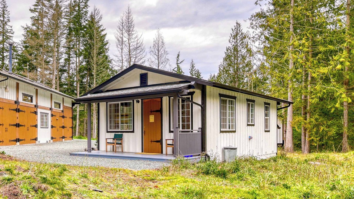 Anacortes House | Anacortes Bungalow: Mountain Views, Near Ocean & Fishing