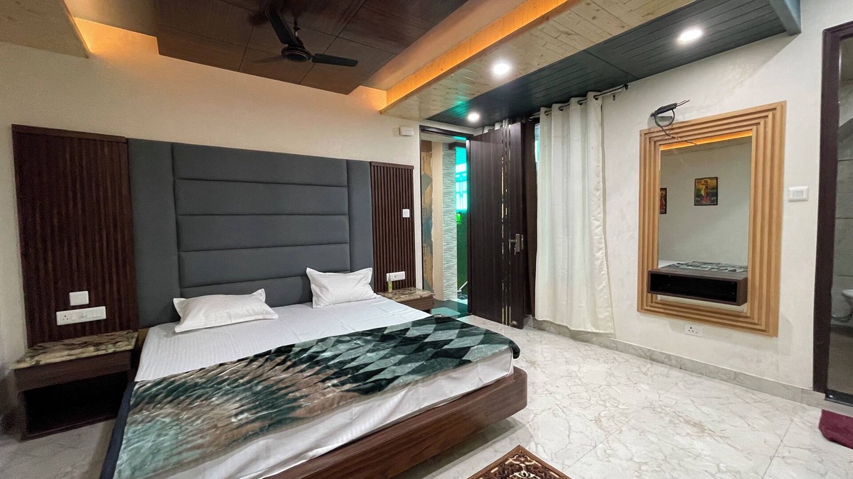 Deoghat Bed & Breakfast | Anand residency