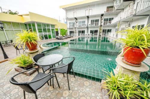 Central Pattaya Resort | Anantra Pattaya Resort