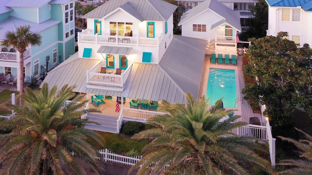 Crystal Shores House | Anchor Pointe - Main House + Guest House, Gulf Views, Game Room, Heated Pool!