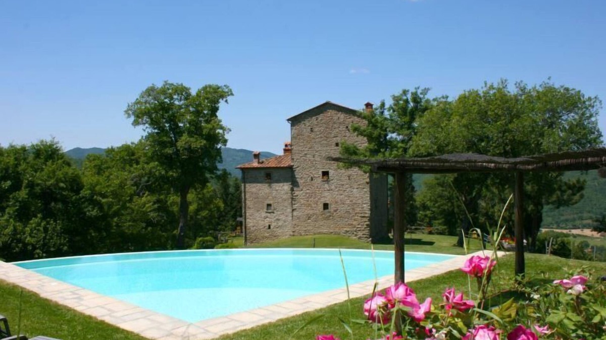 Pieve di Chio Villa | Ancient and majestic medieval tower with private pool and garden. Panoramic position about 3 km from