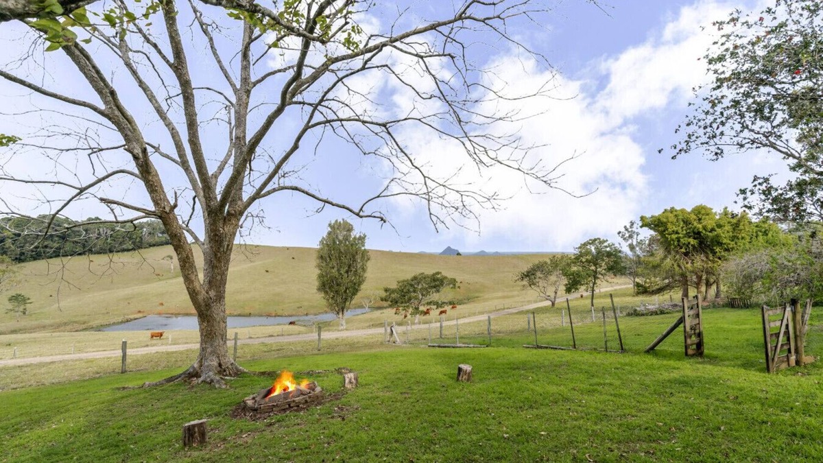 Wootha House | Anderlaine @ Wootha - With views of the Glass House Mountains