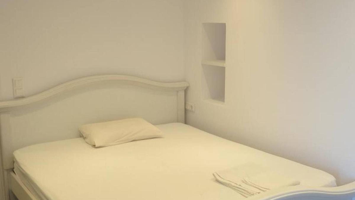 Pitrofos House | Andoni's House in Pitrofos Andros island